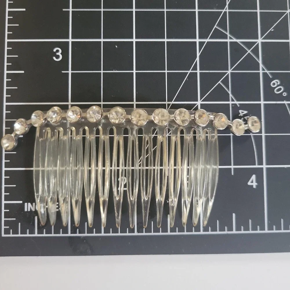 Vintage‎ Floral Pearl & Rhinestone Hair Comb Set Made in USA Size  Coquette
